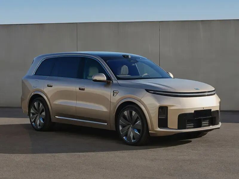 搭自研低油耗增程器！6.3个油！纯电续航420km！全新一代理想L9申报图曝光！